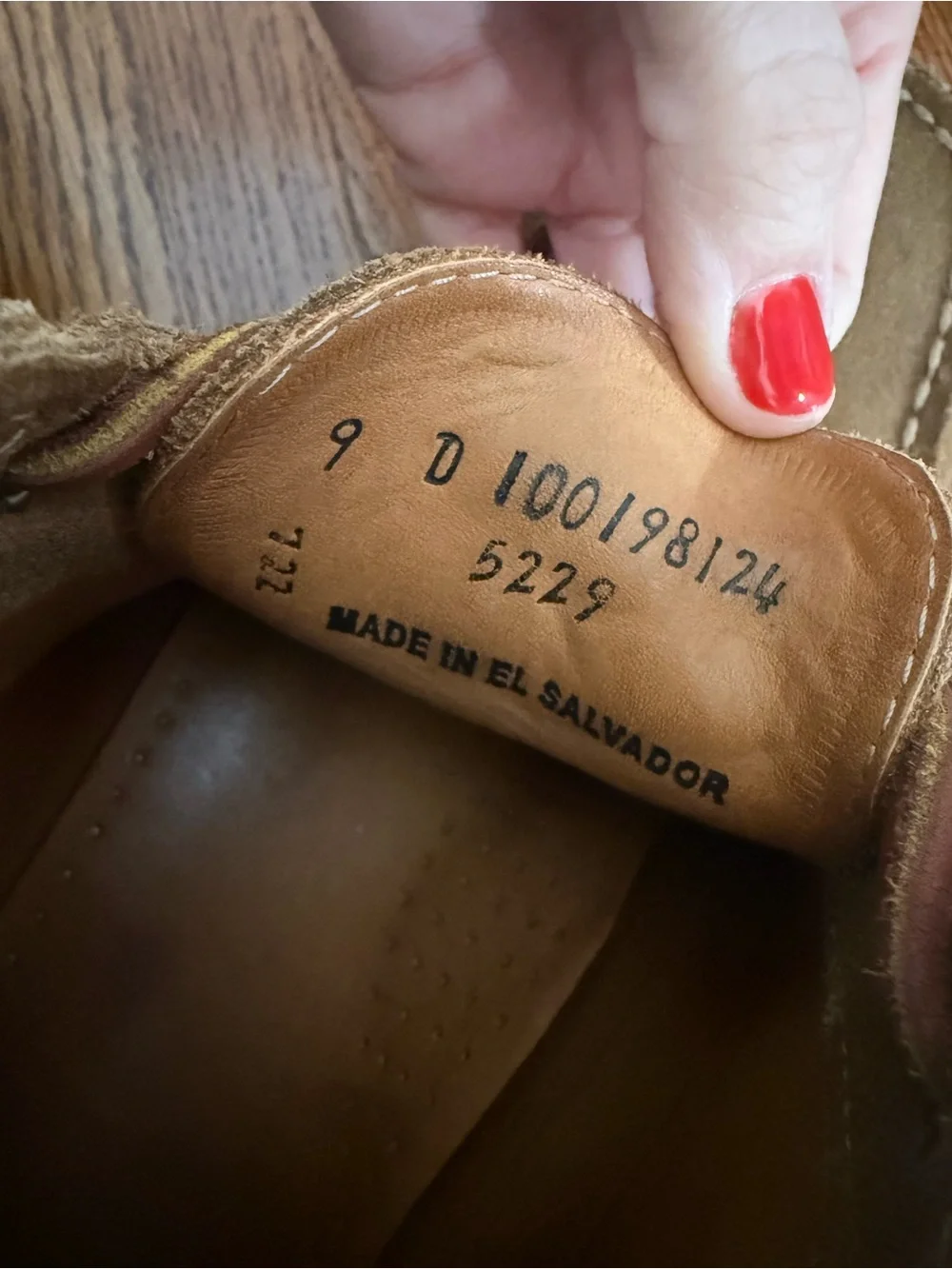 Brooks Brothers Men's Suede Hayden Camp Chukka Boots in Brown with Tan Laces